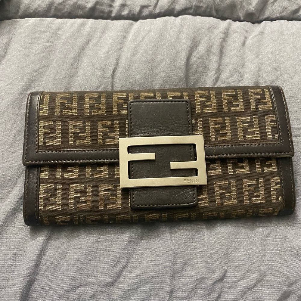 Fendi wallet